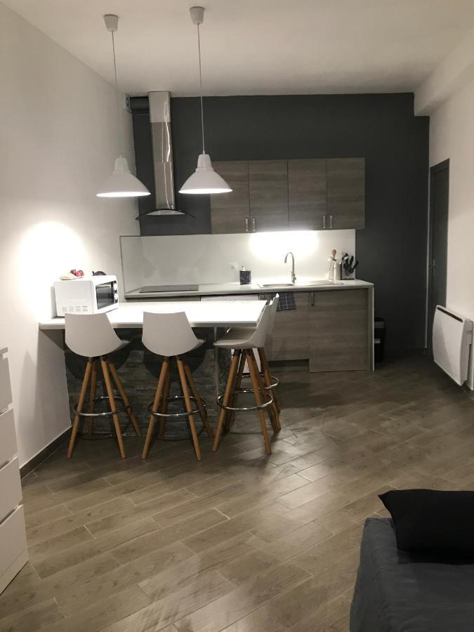 Studio Centre Ville Castellane Extérieur photo