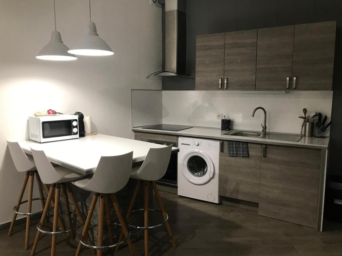 Studio Centre Ville Castellane Extérieur photo