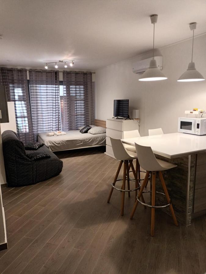 Studio Centre Ville Castellane Extérieur photo